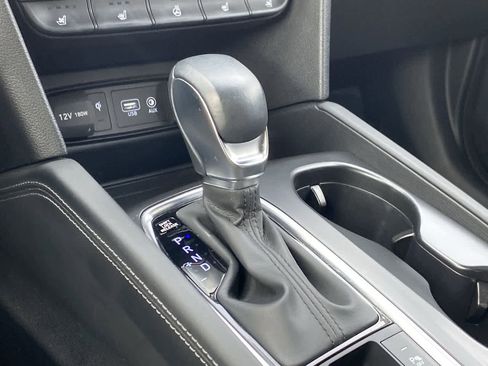 Used 2020 Hyundai Santa Fe Limited image 32