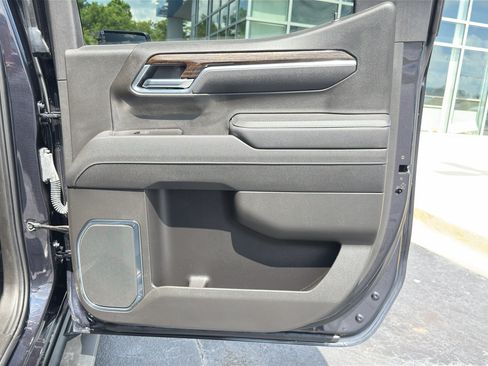 Used 2025 GMC Sierra 1500 Elevation AWD/4WD image 34