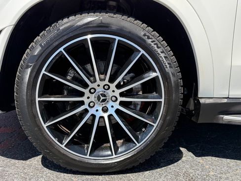 Used 2022 Mercedes-Benz GLE 350 w/ AMG Line Exterior image 9