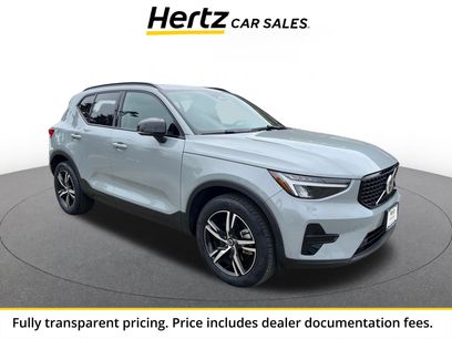 Used 2024 Volvo XC40 B5 Core