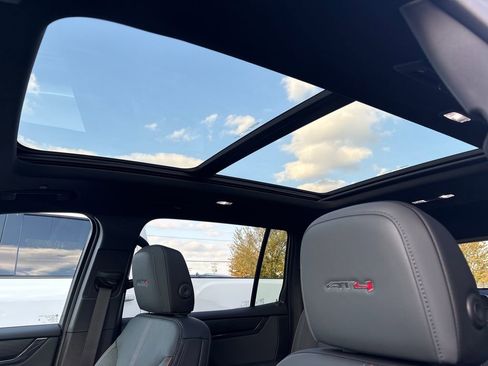 New 2026 GMC Acadia AT4 w/ Super Cruise Package image 18