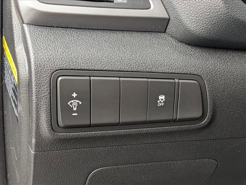 Used 2018 Hyundai Tucson SE image 11