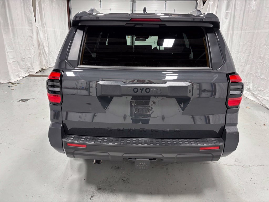 Used 2026 Toyota 4Runner SR5 AWD/4WD image 6