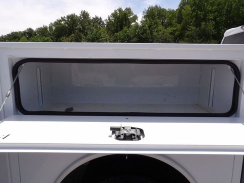 Used 2024 Chevrolet Silverado 3500 LT w/ Convenience Package AWD/4WD image 58