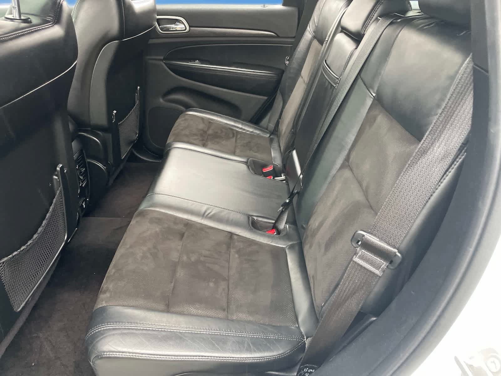 Used 2018 Jeep Grand Cherokee Altitude AWD/4WD image 16