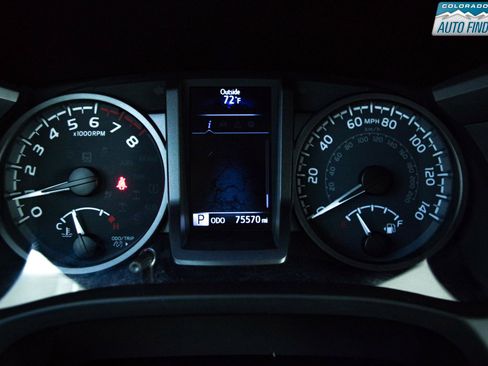 Used 2020 Toyota Tacoma TRD Sport w/ Technology Package AWD/4WD image 13