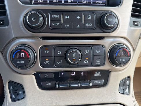Used 2017 GMC Yukon Denali w/ Open Road Package AWD/4WD image 21