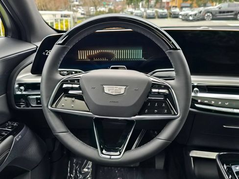 Used 2026 Cadillac Lyriq Premium Sport AWD/4WD image 19