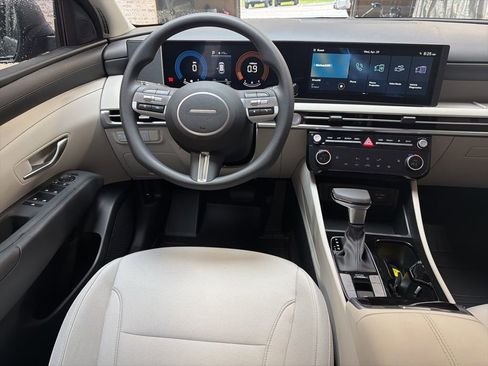 New 2026 Hyundai Tucson SEL FWD image 14