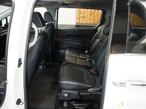 Used 2023 Honda Odyssey Touring image 26