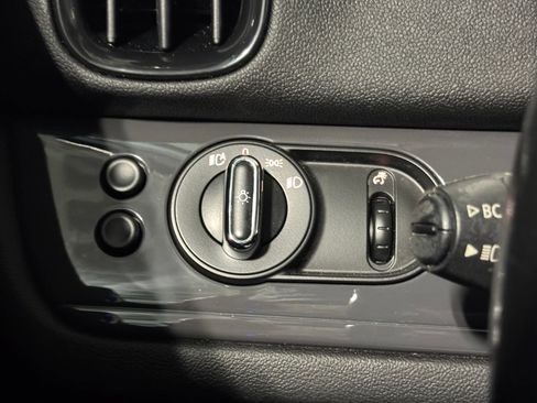Used 2020 MINI Cooper Countryman FWD image 32