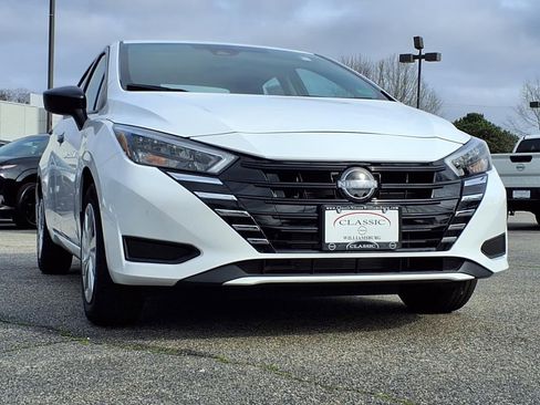 New 2025 Nissan Versa S w/ Trunk Package image 2