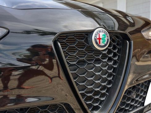 Used 2020 Alfa Romeo Giulia w/ Quick Order Package 22K Sport image 53