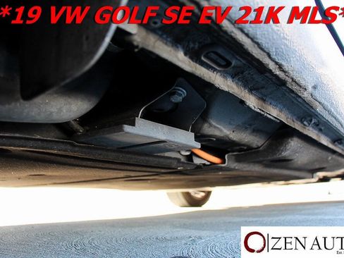 Used 2019 Volkswagen e-Golf SE w/ Driver Assistance Package image 57