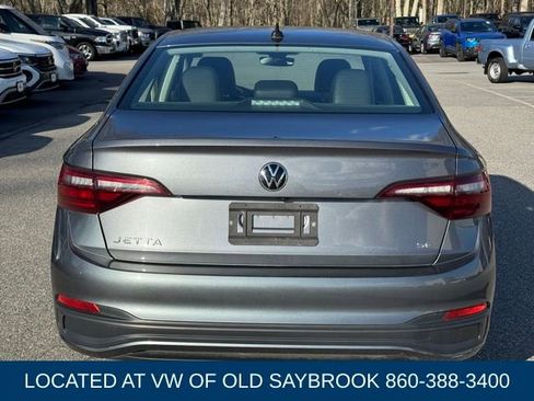 Certified 2024 Volkswagen Jetta SE FWD image 6