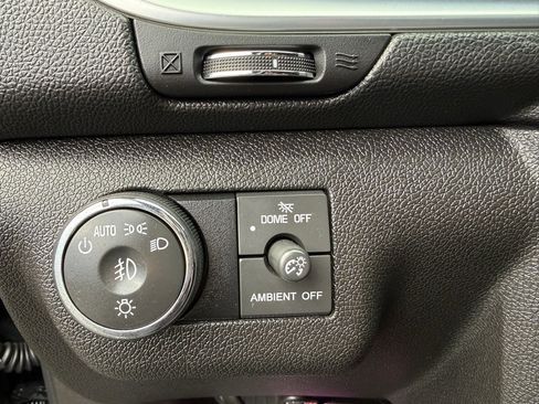 Used 2014 Chevrolet Traverse LT w/ LPO, 'HIT The Road' Package image 27