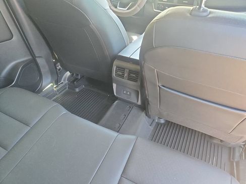 Used 2024 Nissan Rogue SV w/ SV Premium Package FWD image 11