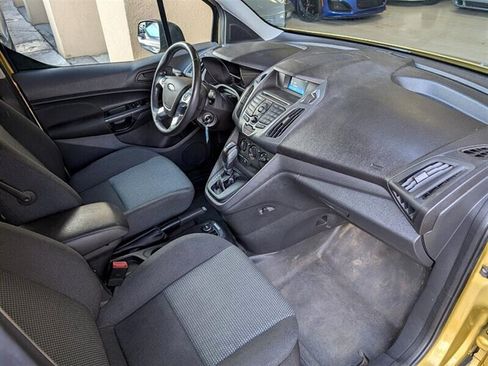 Used 2016 Ford Transit Connect XL image 4