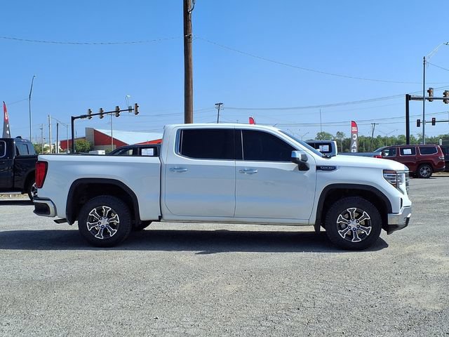 Used 2025 GMC Sierra 1500 SLT AWD/4WD image 2