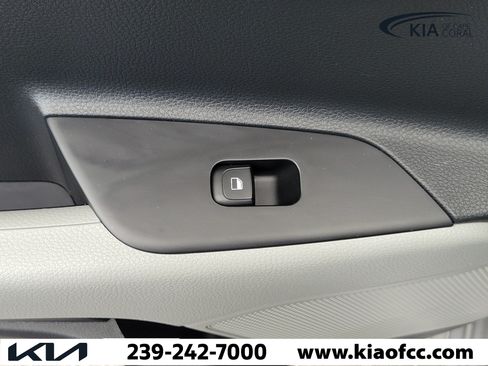 Used 2023 Kia Rio S FWD image 13