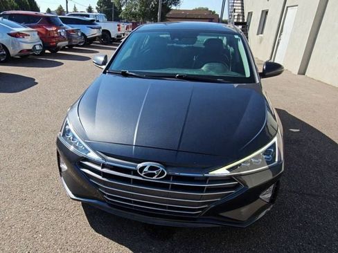 Used 2020 Hyundai Elantra Limited w/ Cargo Package (C1) image 3