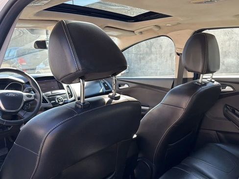 Used 2013 Ford Focus Titanium image 11