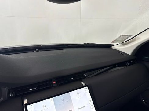 Certified 2025 Land Rover Discovery Sport S AWD/4WD image 33