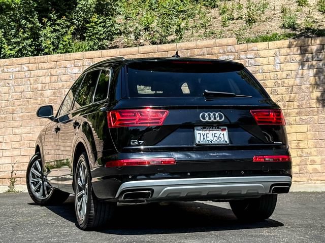 Used 2017 Audi Q7 2.0T Premium AWD/4WD image 17