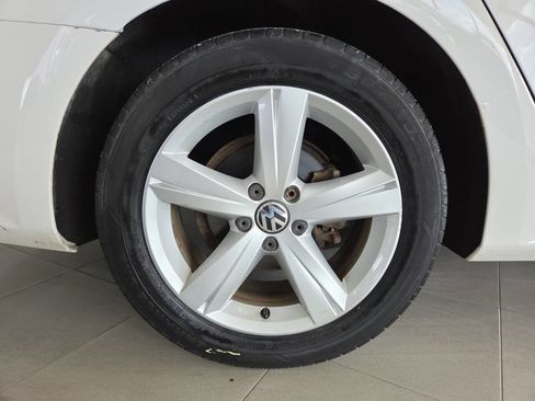 Used 2012 Volkswagen Passat 2.5 SE FWD image 10