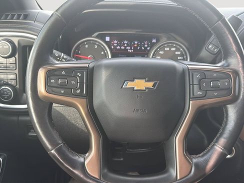 Used 2021 Chevrolet Silverado 2500 High Country w/ Technology Package AWD/4WD image 16