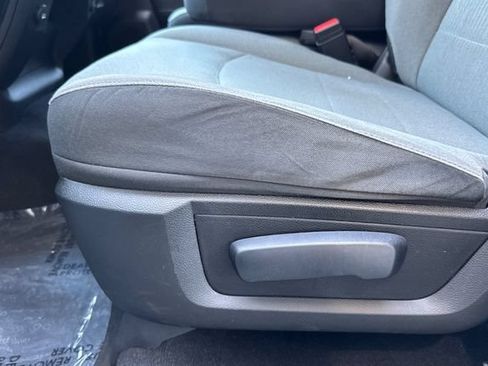 Used 2022 RAM 1500 Tradesman w/ Chrome Plus Package RWD image 13