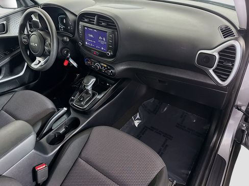 Used 2024 Kia Soul LX w/ Option Group 015 FWD image 29
