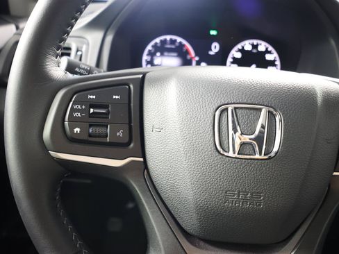 Used 2025 Honda Ridgeline RTL image 21
