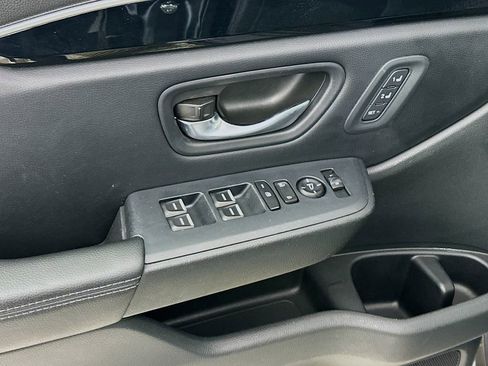 Certified 2023 Honda Pilot EX-L image 21