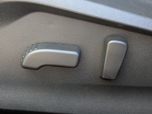 Used 2021 Subaru Crosstrek 2.5i Limited w/ Moonroof Package 2 image 21