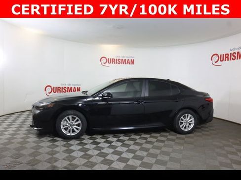 Used 2025 Toyota Camry LE w/ Convenience Package FWD image 7