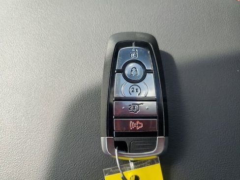 New 2026 Ford Explorer ST-Line w/ ST-Line Street Pack image 39