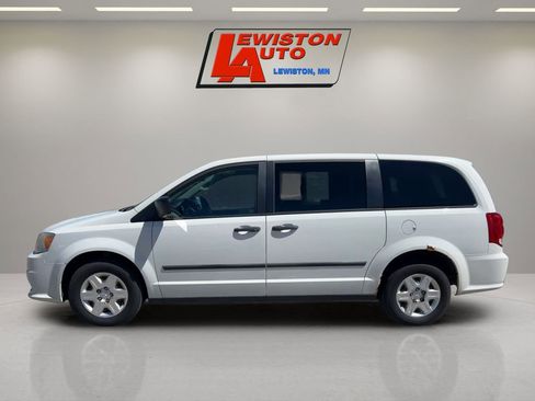 Used 2013 RAM C/V Tradesman w/ UConnect Hands-Free Group FWD image 2
