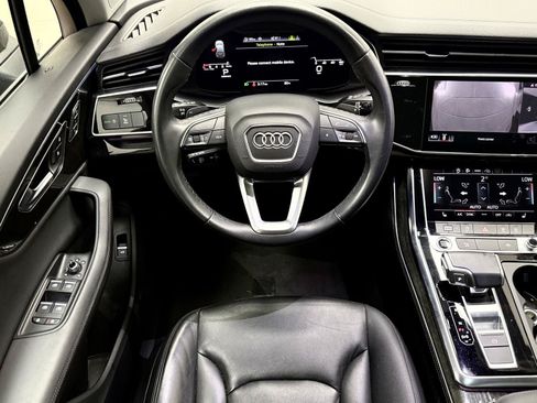 Used 2024 Audi Q7 3.0T Premium Plus AWD/4WD image 2