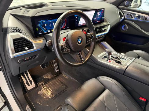 Used 2023 BMW XM AWD/4WD image 16