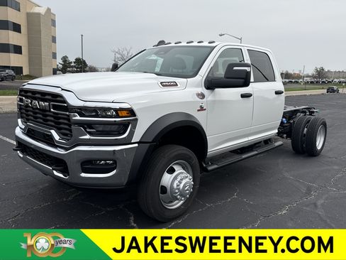 New 2026 RAM 4500 Tradesman w/ Chrome Appearance Group AWD/4WD image 4