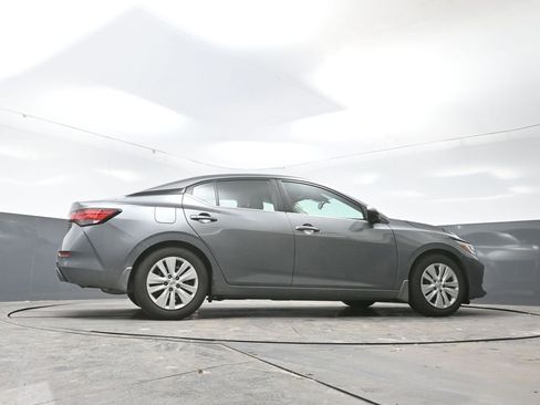 Used 2023 Nissan Sentra S image 23