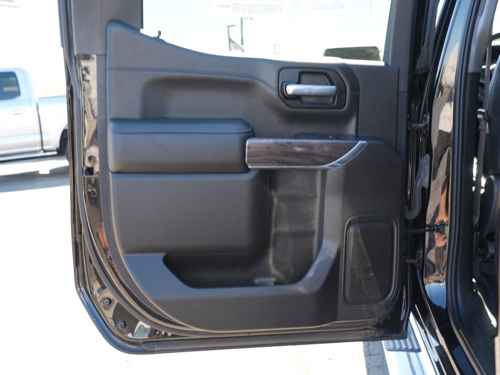 Used 2021 Chevrolet Silverado 1500 LTZ AWD/4WD image 20
