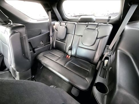 Used 2020 Ford Explorer ST w/ Premium Technology Package AWD/4WD image 16