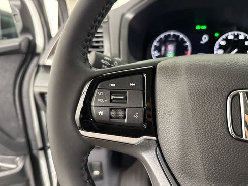 New 2025 Honda Odyssey EX-L image 31