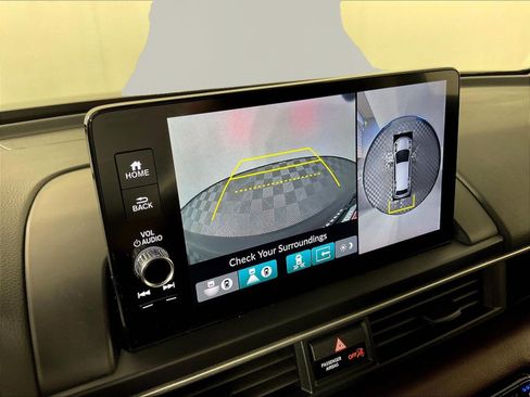 Used 2023 Honda Pilot Elite image 14