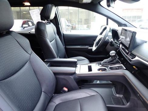 Certified 2026 Toyota Sienna XLE Woodland Edition image 3