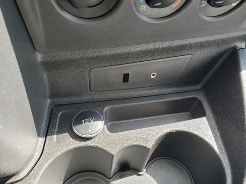 Used 2015 Ford Transit 350 XLT image 19