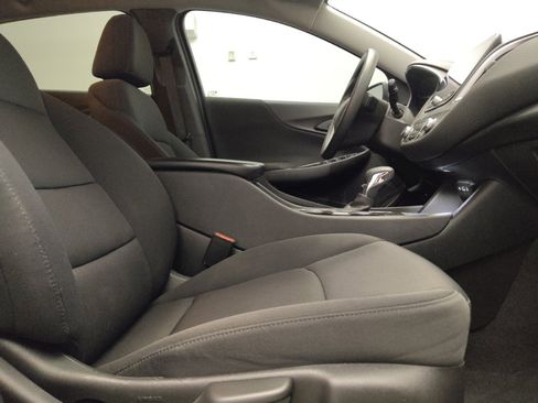 Used 2023 Chevrolet Malibu LT FWD image 21