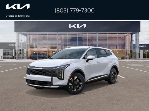 New 2026 Kia Sportage LX image 1